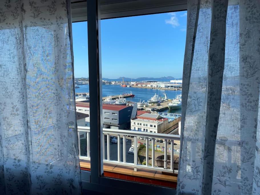 Апартаменти Vigo Harbor View Екстер'єр фото